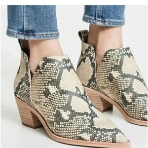 Dolce Vita Sonni Pointed Toe Snakeskin Printed Heeled Ankle Booties
